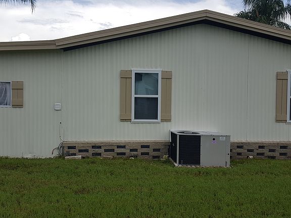 4th image of 714 Riverview Cir