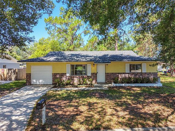 5th image of 4510 Three Lakes Cir