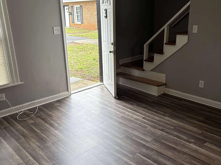 214 Orange St #1 — Photo 8