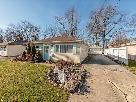 3rd image of 4710 Homewood Dr