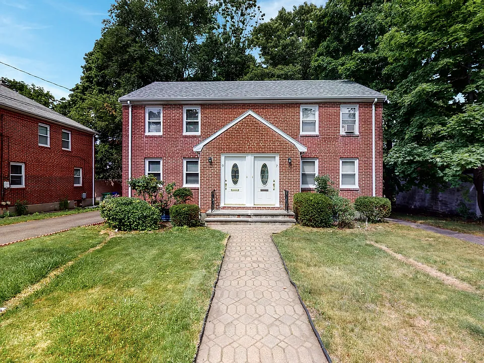 79 Payne Rd #9
