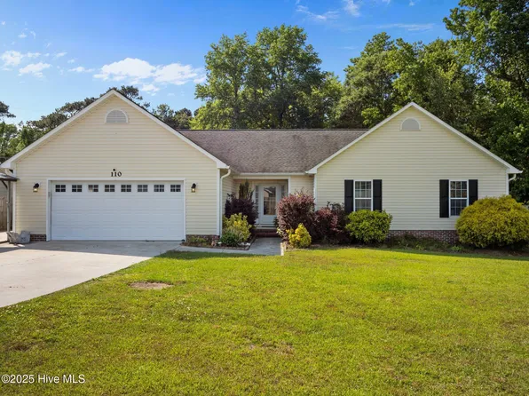 110 Blue Haven Drive, Hubert, NC 28539