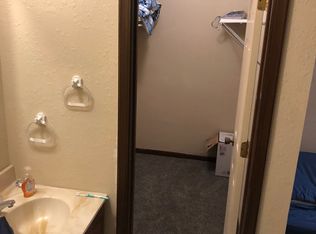 620 Arrowhead Dr, Collinsville, IL 62234