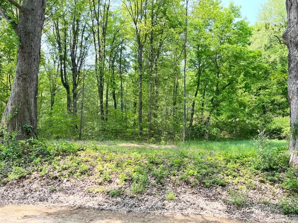 19334 Shedd Rd, New Buffalo, MI 49117