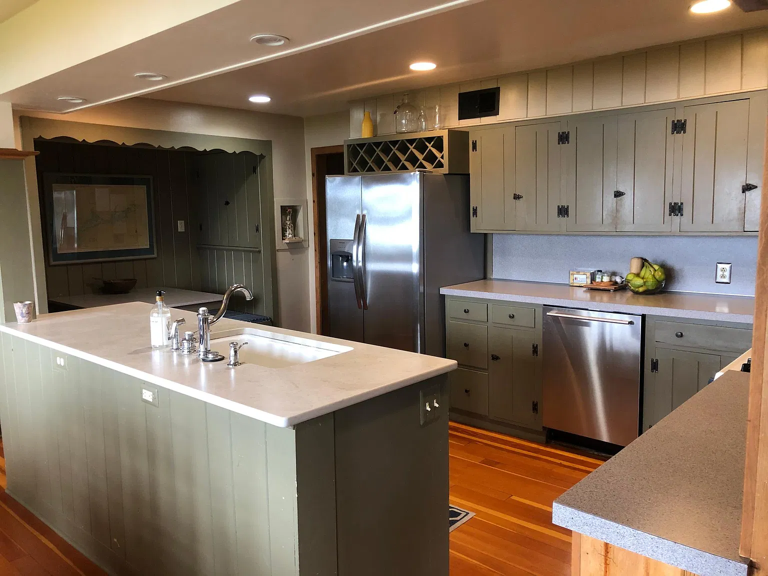 4 bed, 3000 sqft, $2,495 — Photo 4