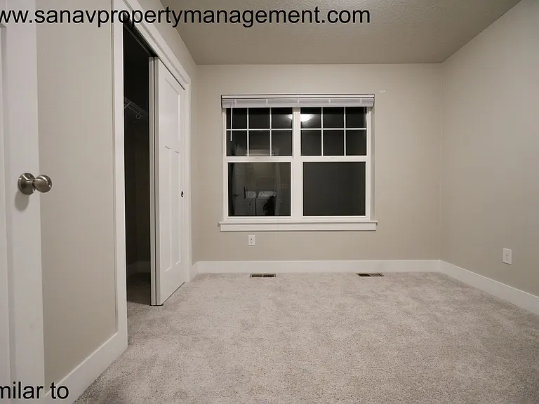 4021 NE 4th St — Photo 15