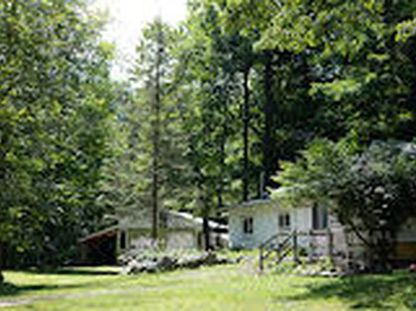 1095 Rogers Rd, Fairview, MI 48621