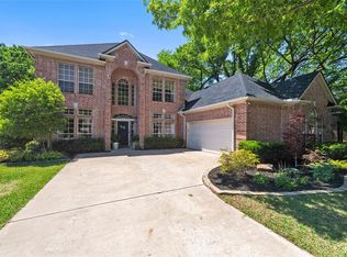3111 River Bend Dr, Hurst, TX 76054