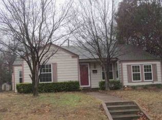 4012 Marks Pl, Fort Worth, TX 76116