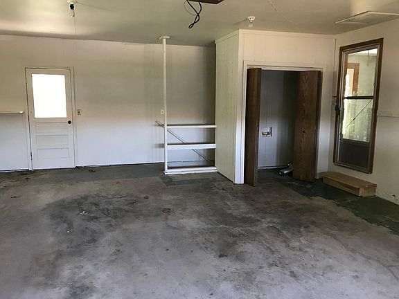 Washer Dryer hookups in garage