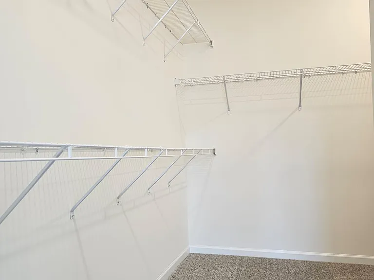 4017 Valissa Ln — Photo 12
