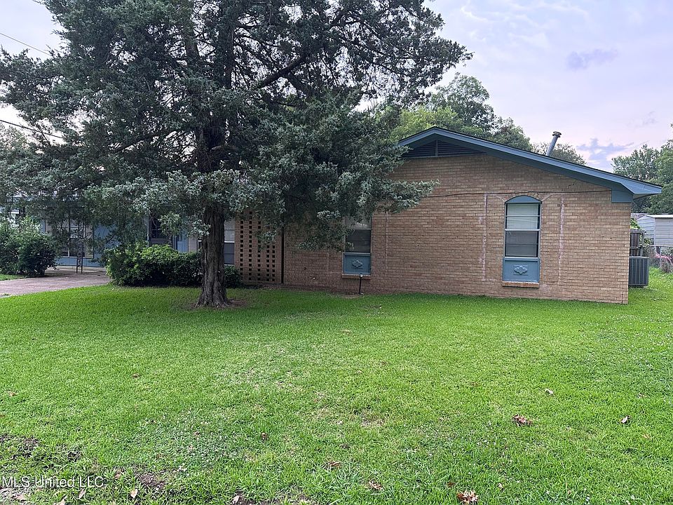 100 January St, Belzoni, MS 39038 Zillow