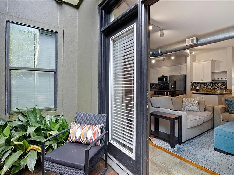 5300 Peachtree Rd #501 — Photo 15
