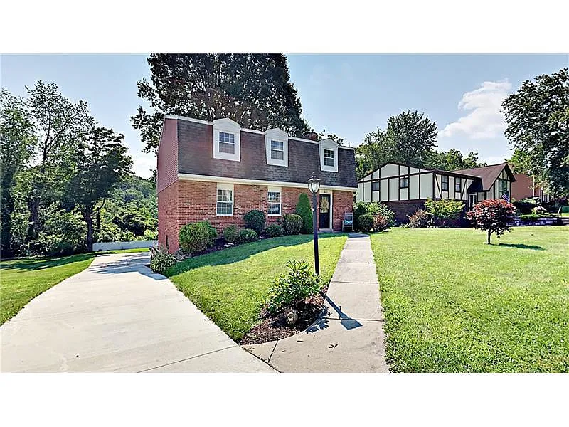 107 Valley Hi Dr photo 1