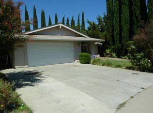 30 Yerba Ct, Sacramento, CA 95833