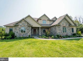 15 Mango Way, Schwenksville, PA 19473