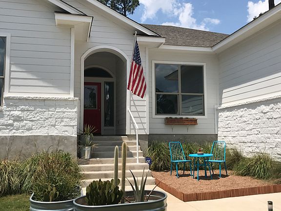 3rd image of 118 Ahumoa Dr