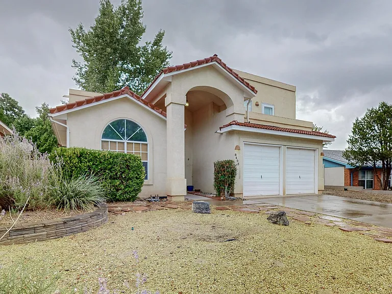 8405 Fairmont Dr NW — Photo 4