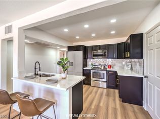 230 Gold St, Henderson, NV 89015