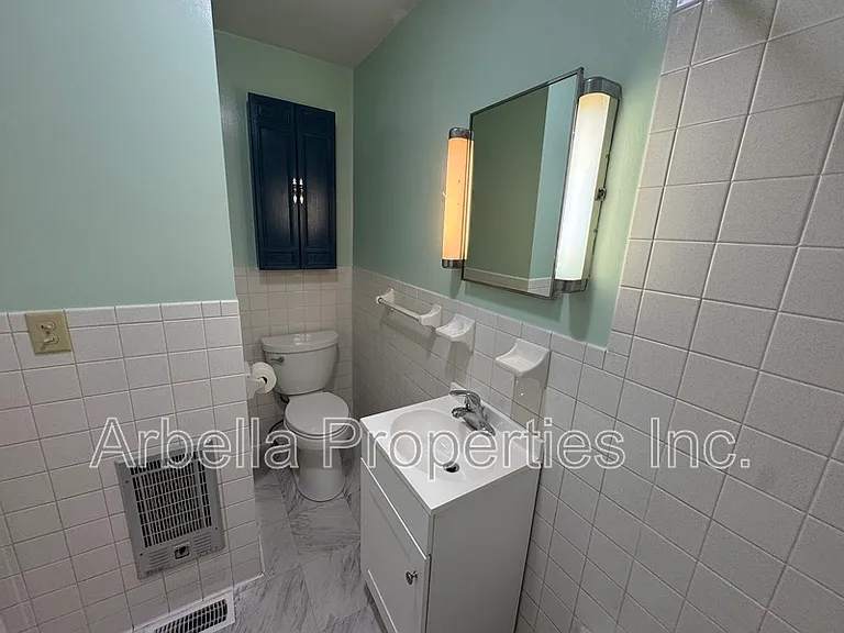 1713 Seward Dr — Photo 11