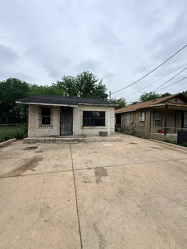 2412 Potosi St Photo 1