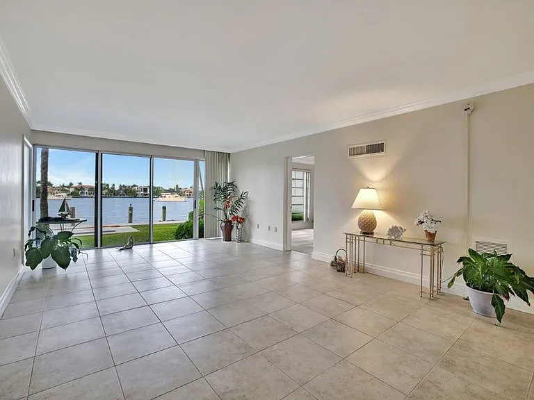 2727 Yacht Club Blvd #2A — Photo 21