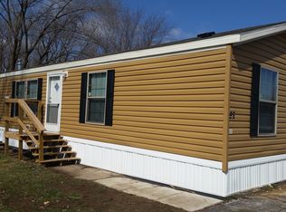 3010 W 49th St TRLR 52, Davenport, IA 52806