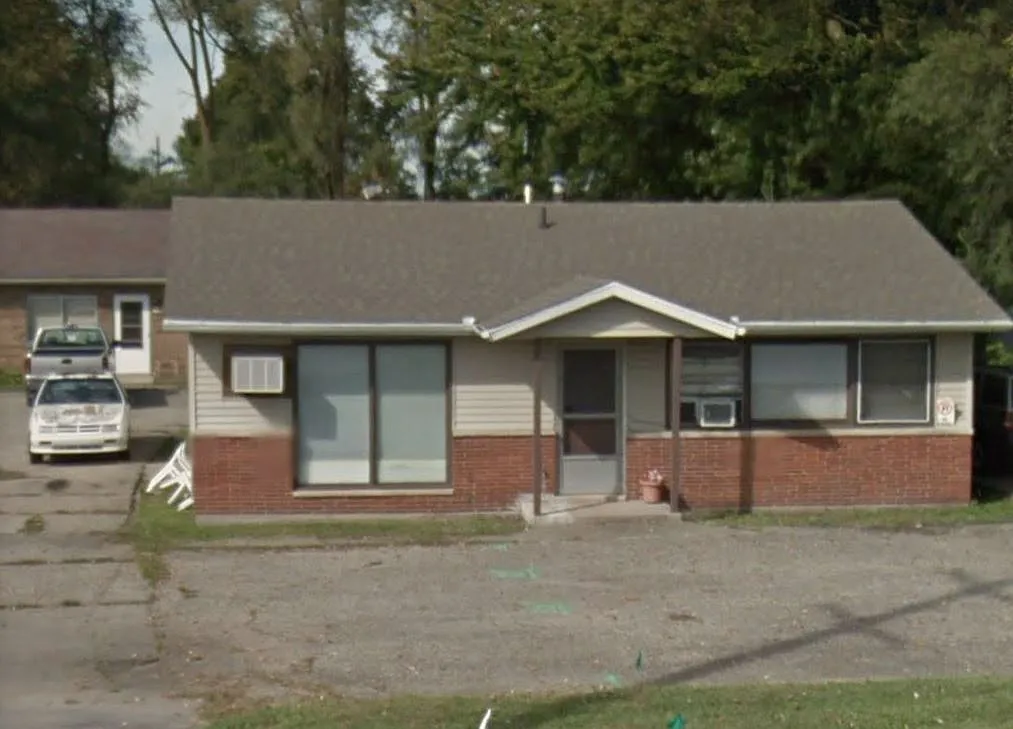 1314 E 12th - 1-E — Photo 1