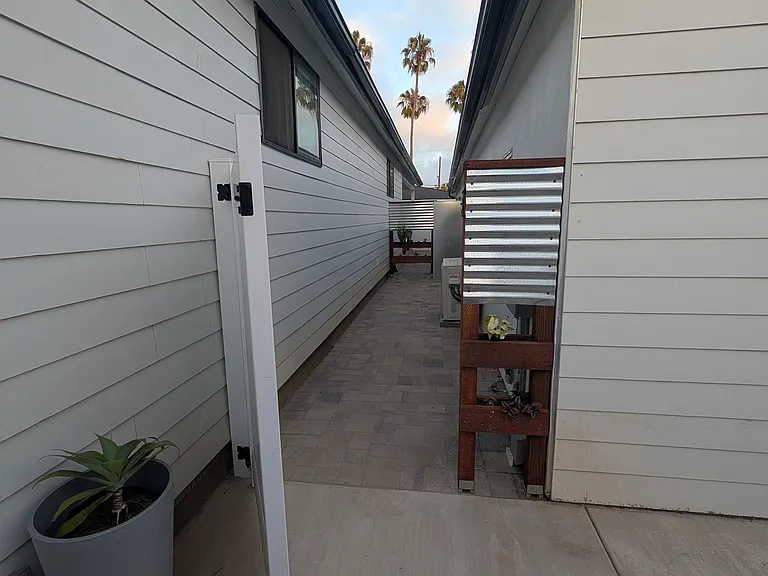 decent yard space for BBQ