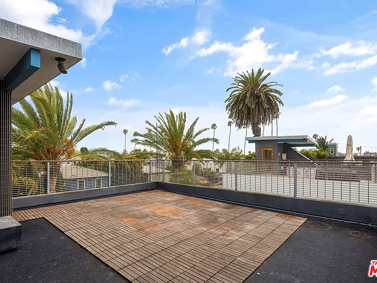 621 San Juan Ave #A — Photo 29