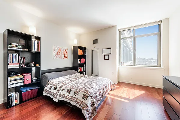 Rented by Douglas Elliman | media 15
