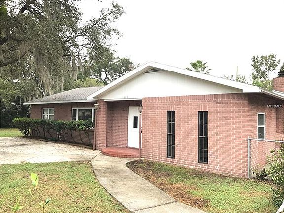 3rd image of 626 S Echo Dr