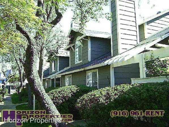135 Pierpoint Cir, Folsom, CA 95630