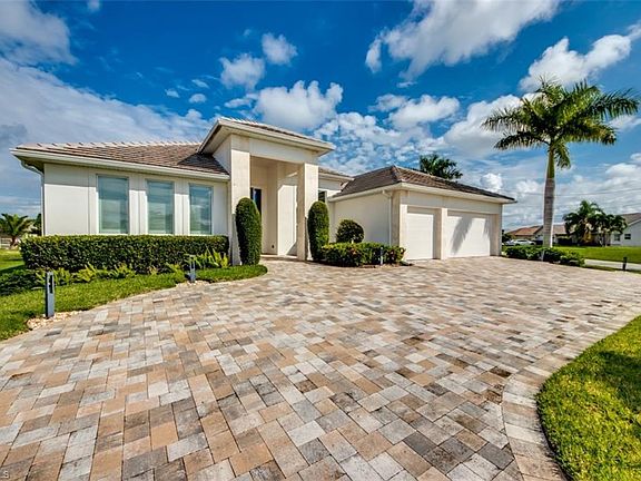 2nd image of 2117 SW 50th Ln