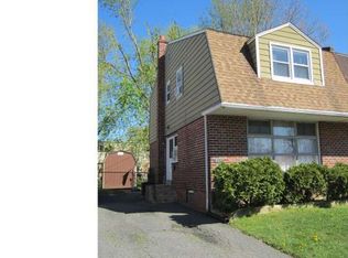 257 Beechwood Rd, Brookhaven, PA 19015