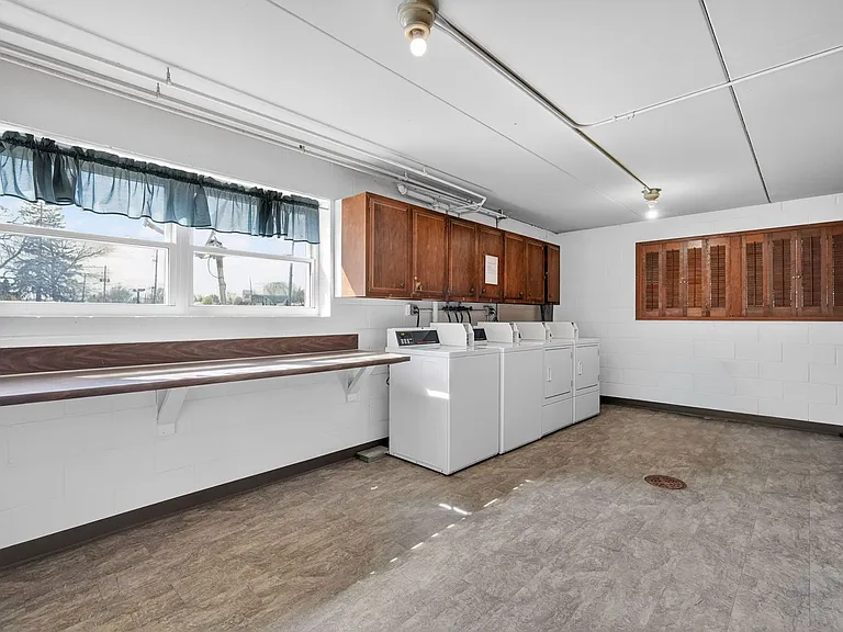 5616 Hickman Rd #3 — Photo 5