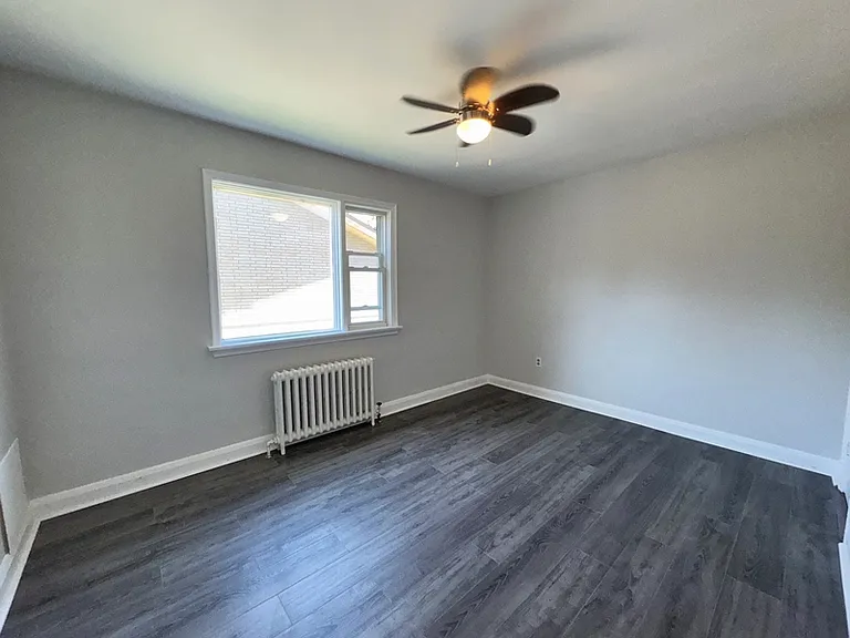 74 Shirley Ave — Photo 40