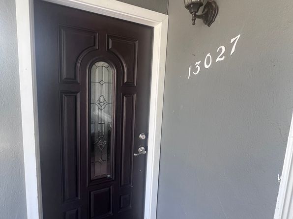 13027 Borden Ave