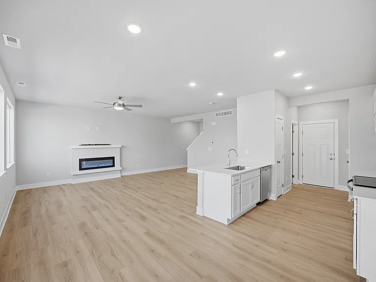247 Bristlecone Dr — Photo 10