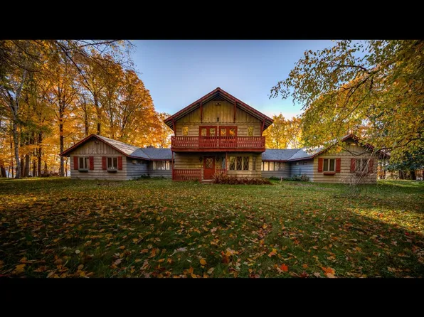 6795 Beach Rd, Land O Lakes, WI 54540