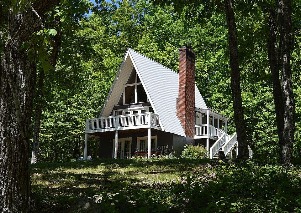 1st image of 120 Mountainwood Loop