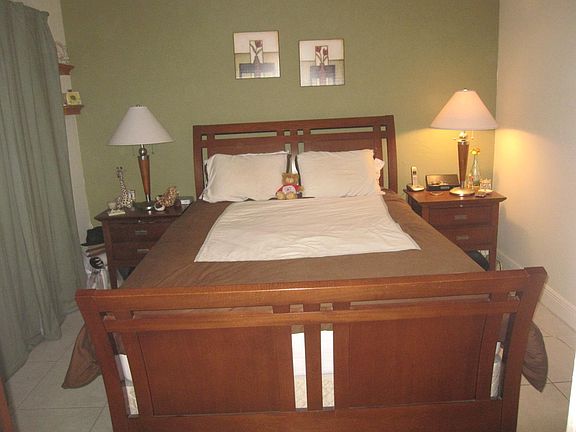 5th image of 1014 Salzedo St APT 209