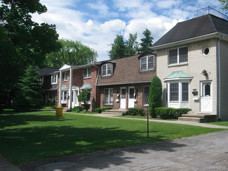 1st image of 132 Sundridge Dr