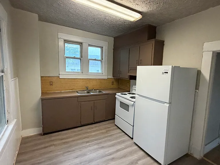 760 Stokes St — Photo 36