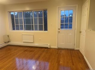 153-20 109th Dr, Jamaica, NY 11433