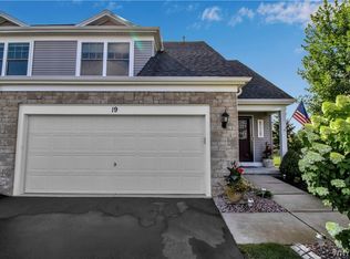 19 Cumberland St, Lancaster, NY 14086