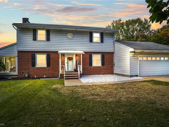 362 N Elm Ave, Tallmadge, OH 44278