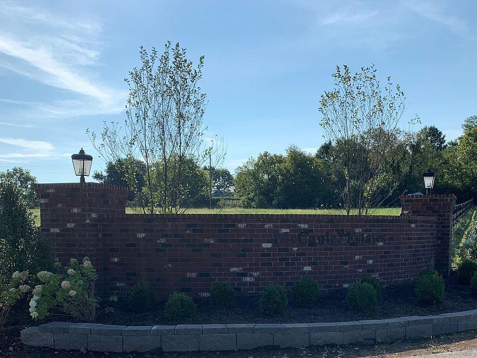 2nd image of 1104 Gallant Dr