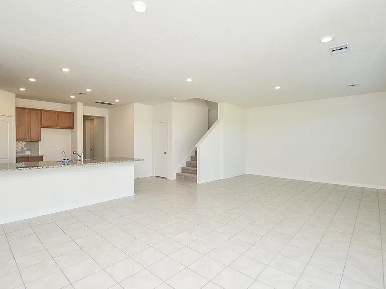 8138 Leisure Point Dr — Photo 8