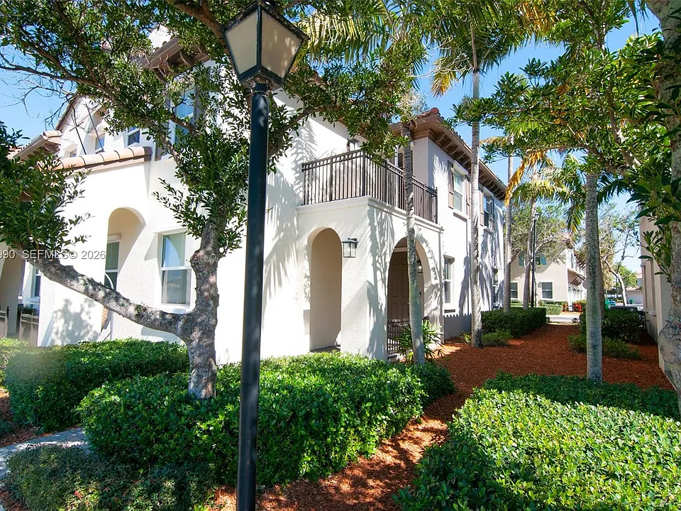 4357 Cascada Cir #4357
